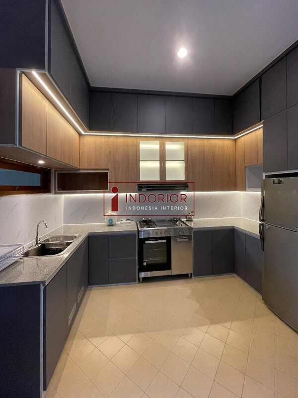 Hasil jadi kitchen set letter U